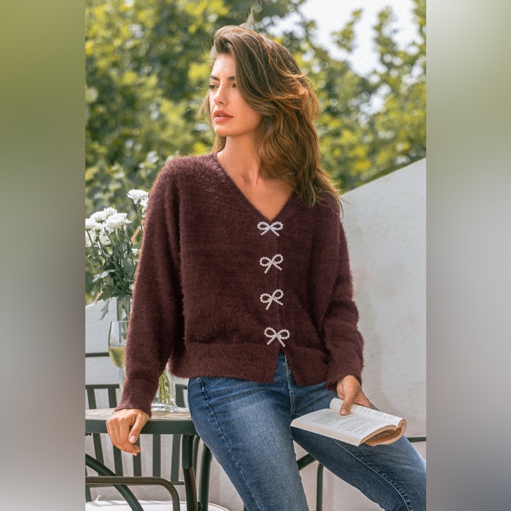 CUPSHE Women's Brown Sweater with Bow Accents